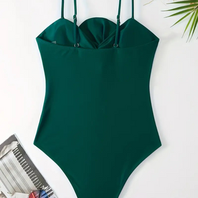 Conjunto Francês Maiô Serena + Saída de Praia Tendência 2025